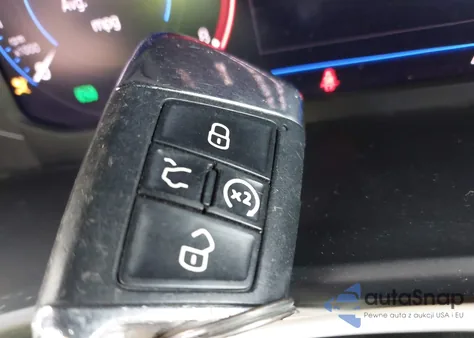 2021 Volkswagen Atlas 3.6L V6 Sel z USA, uszkodzony, nr VIN 1V2ER2CA2MC545261